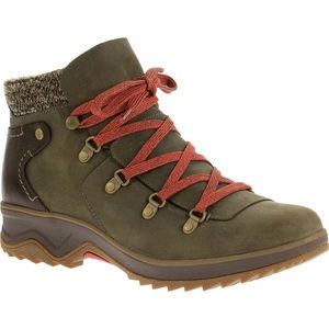 MERRELL Women's Eventyr Bluff Waterproof Hiking Boots, Bungee Cord